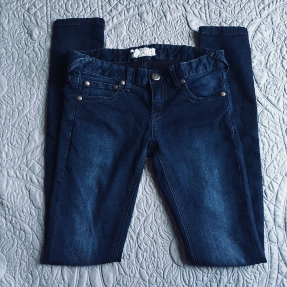Free People Skinny jeans size 25 dark wash